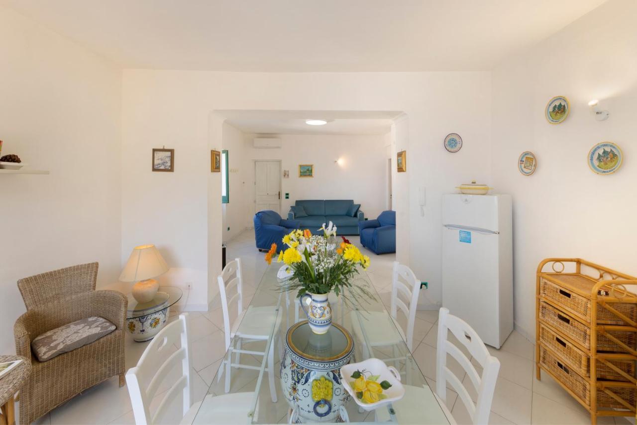 Apartamento Relais Del Mare Con Terrazza Fronte Mare Free Parking Massa Lubrense Exterior foto